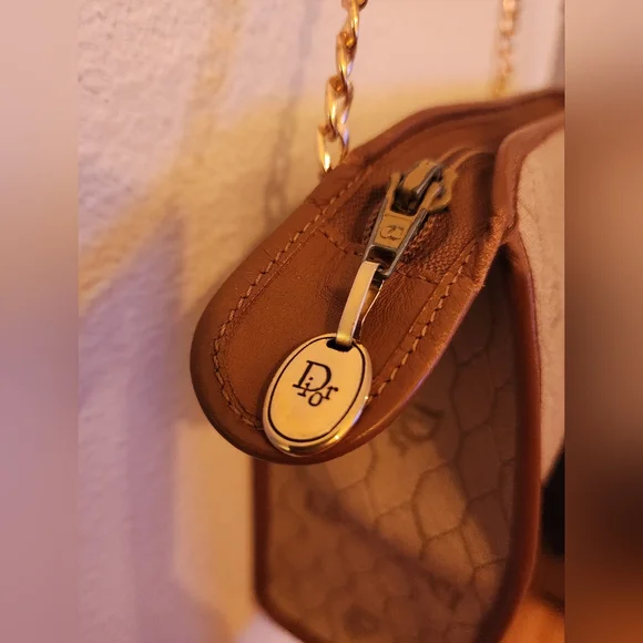 Christian Dior Honeycomb Bag Clutch - Picture 3 of 15